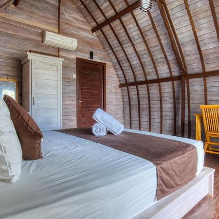 Megaland Bungalow Batununggul Eksteriør bilde